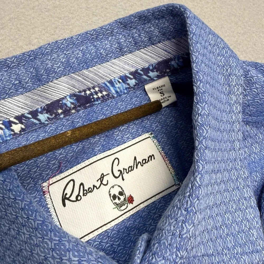 Robert Graham Small Classic Fit Blue Geometric Long Sleeve Button Down Shirt